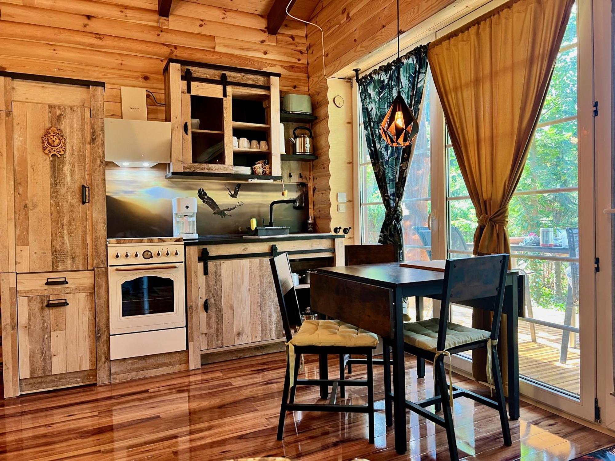 Holzhaus Baerenhoehle Am Wald Und See Neuruppin Ngoại thất bức ảnh